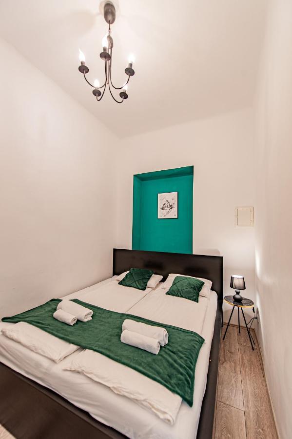 My City Apartment- Vienna Artroom Bagian luar foto