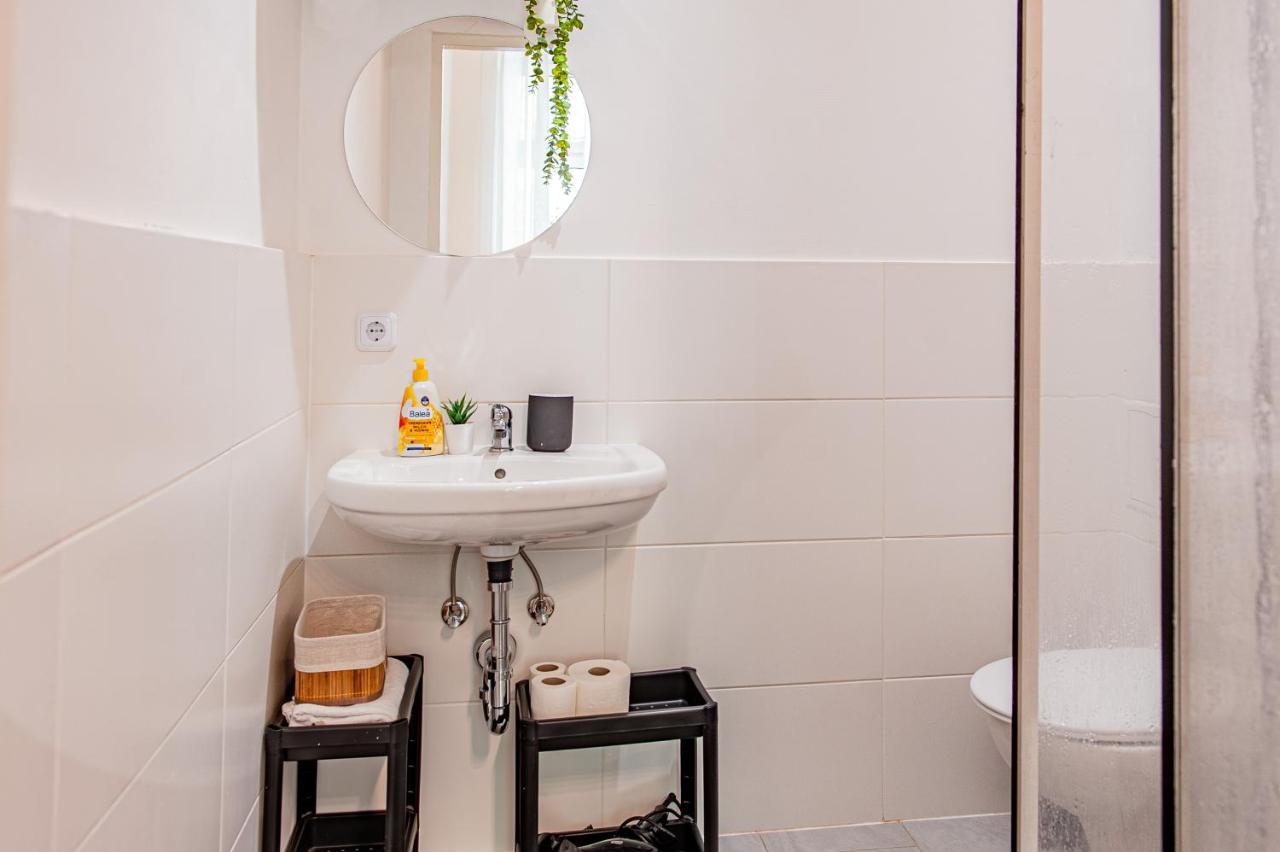 My City Apartment- Vienna Artroom Bagian luar foto